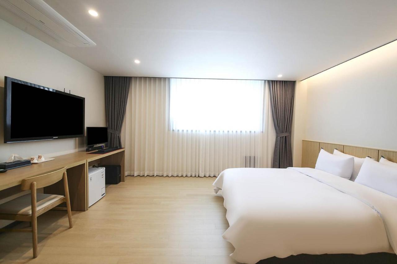Cheonan CT Tourist hotel Bagian luar foto