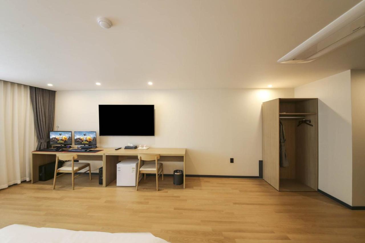 Cheonan CT Tourist hotel Bagian luar foto